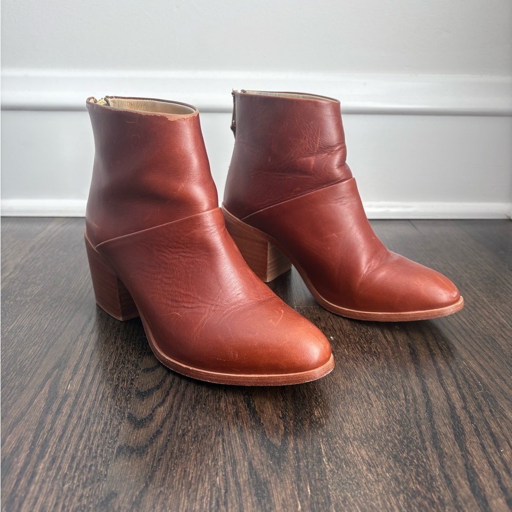 Nisolo Chestnut Ankle Booties
